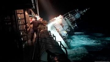 Barco de Marina de Tailandia naufraga y deja 33 desaparecidos