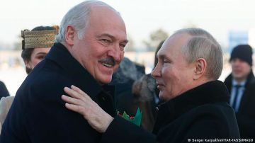 Putin niega planes de "absorber" a Bielorrusia en visita a Lukashenko
