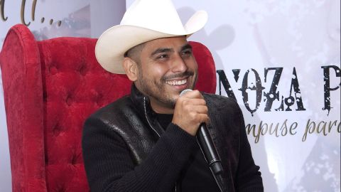 Espinoza Paz ya busca a Luis Miguel para darle una canción | Mezcalent.