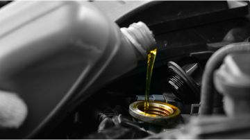 Cada auto es diferente, por ello, conoce qué tipo de aceite de motor debes utilizar