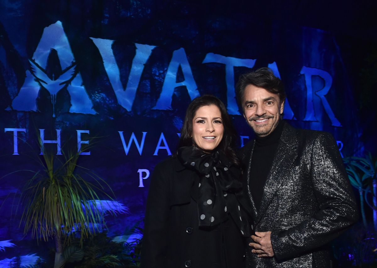 Alessandra Rosaldo y Eugenio Derbez en la premiere de 20th Century Studios "Avatar: The Way of Water" en el Dolby Theatre de Hollywood.
