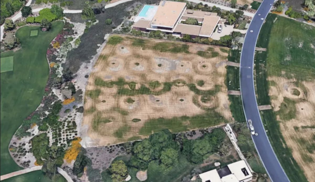 Así se ve desde las alturas el lote donde Kim Kardashian tendría su nueva mansión vacacional (Google Earth)