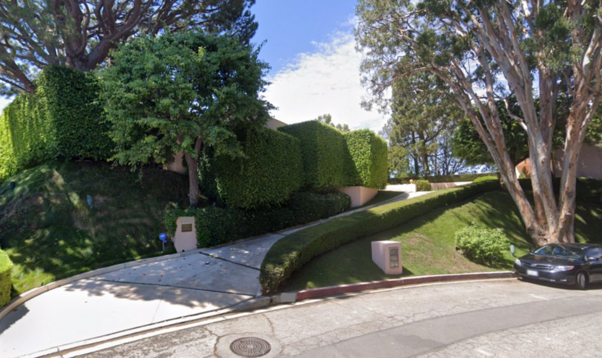 Así se ve desde afuera la nueva mansión de Leonardo DiCaprio en Hollywood Hills (Google Maps)