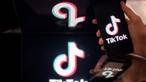 Indiana presenta dos demandas a TikTok por supuestamente permitir el espionaje chino