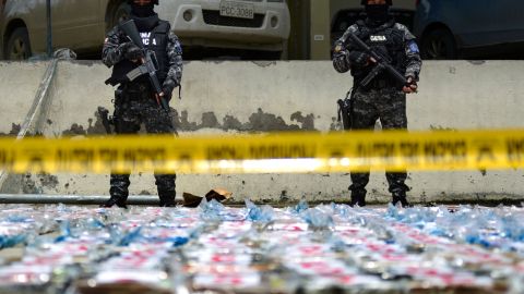 ¿Debe Estados Unidos ayudar a combatir el narcotráfico en América Latina?