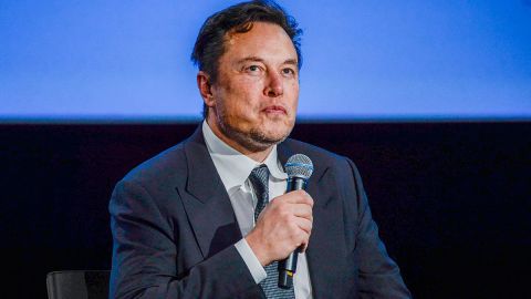 Usuarios de Twitter dicen estar a favor de que Elon Musk renuncie como jefe de la red social