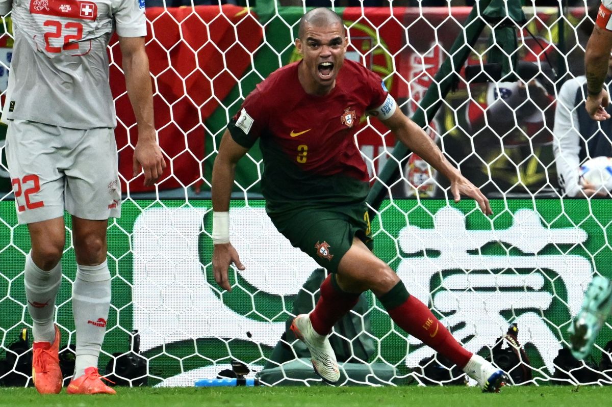 Alagoas na Copa: Pepe marca segundo gol de Portugal em duelo contra Suíça -  Portal de Noticias