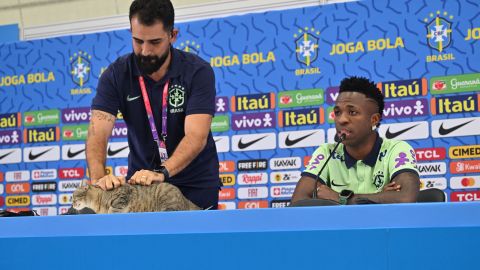 Gato en la rueda de prensa de Brasil antes de la eliminación ante Croacia.