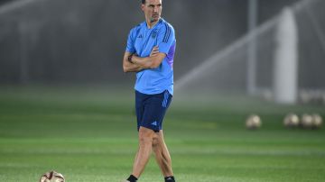 Lionel Scaloni durante un entrenamiento de Argentina en Qatar 2022.