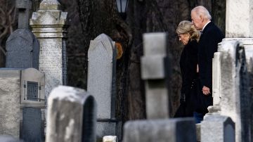 Biden rinde tributo a 50 años del accidente automovilístico que mató a su primera esposa y su hija