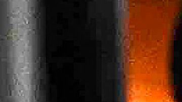 Lionel Messi con la icónica Copa del Mundo.