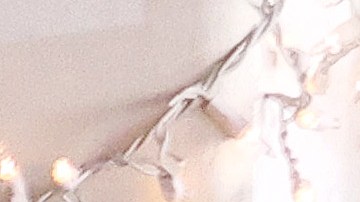 LOS ANGELES, CALIFORNIA - DECEMBER 15: People wear face coverings inside Grand Central Market on December 15, 2021 in Los Angeles, California. California residents, regardless of COVID-19 vaccination status, are required to wear face masks in all indoor public settings beginning today in response to rising coronavirus case numbers and the omicron threat. The statewide mandate will be in effect through January 15, 2022. (Photo by Mario Tama/Getty Images)