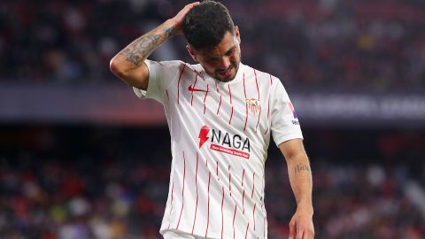 Jesús 'Tecatito' Corona durante un partido de Europa League con el Sevilla.