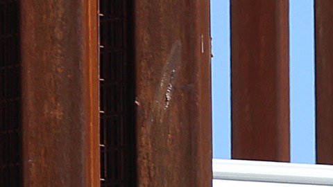 El Título 42 permite la expulsión acelerada de inmigrantes.