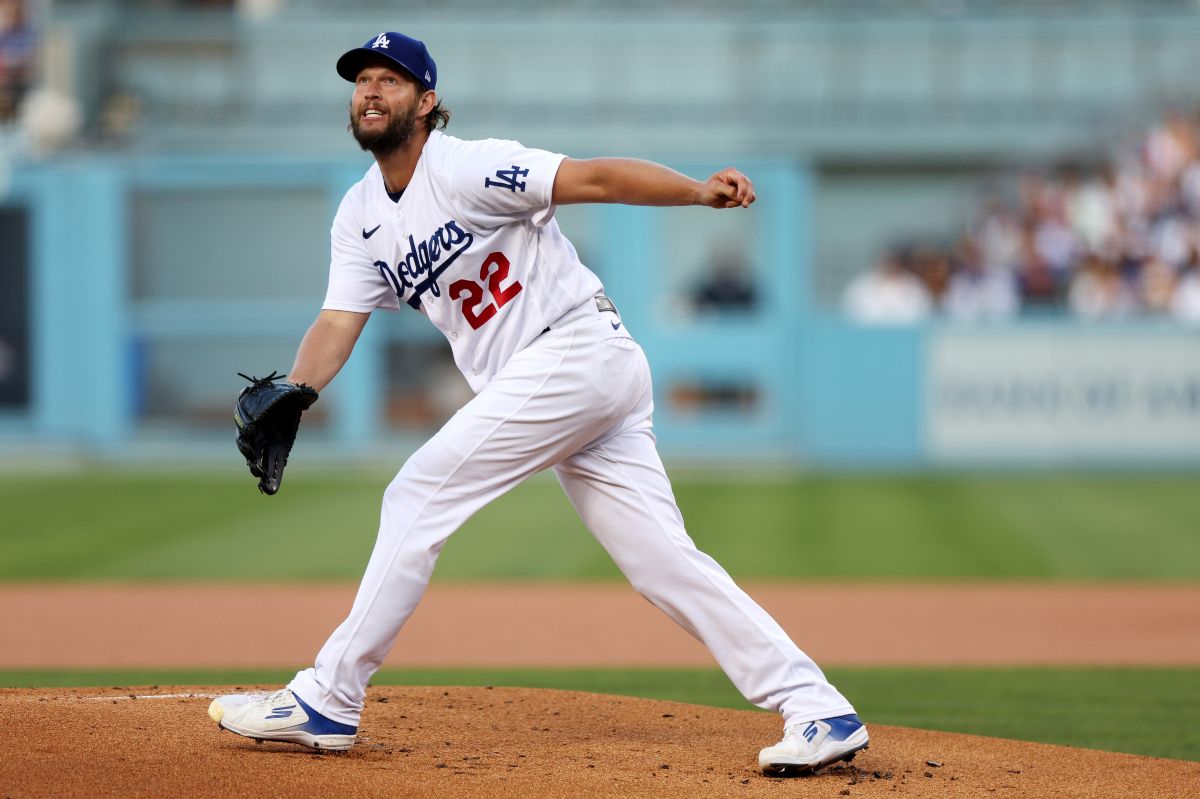 LA Dodgers will continue their path in the MLB with Clayton Kershaw for another year