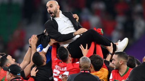 Walid Regragui, técnico de la Selección de Marruecos y líder de un histórico proyecto en el Mundial Qatar 2022.