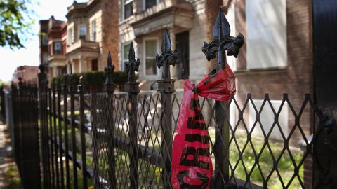 Discusión en redes sociales desata tiroteo en Atlanta, con 2 adolescentes muertos y múltiples heridos