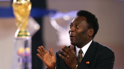 Pelé ganó tres Copas del Mundo.