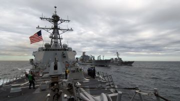 Buques de guerra de la Armada evitan colisión en Bahía de San Diego con maniobras de último momento