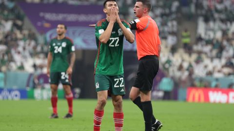 Hirving Lozano en el juego de México contra Arabia Saudita.