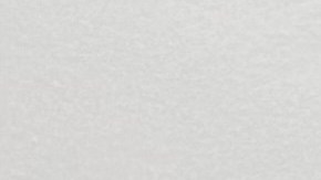 María Esther Valles de Rivera muestra los regalos de Navidad que ha hecho para sus amigas. (Araceli Martínez/La Opinión)