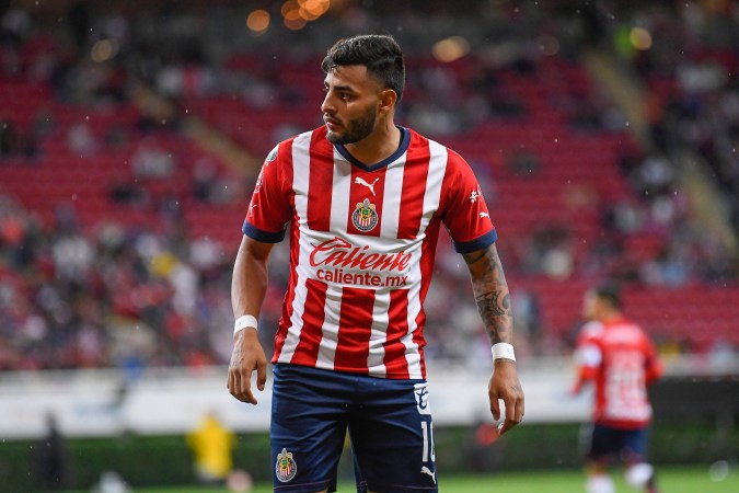 Alexis Vega, '10' de Chivas.