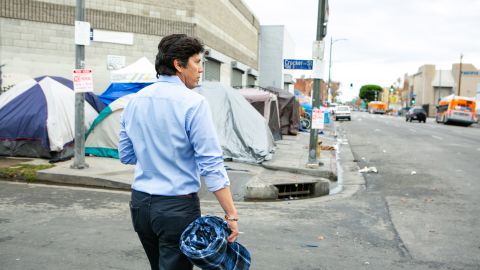 Kevin De León es concejal del Distrito 14.