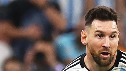 Lionel Messi y Kylian Mbappé buscarán la gloria en la final del Mundial Qatar 2022.