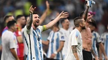 Messi celebra el triunfo de Argentina.