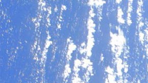 Meteorito pudo haber dañado una nave rusa acoplada a la Estación Espacial Internacional