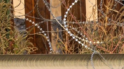 Mujer entró en labor de parto mientras la Guardia Nacional armada repelía migrantes en la frontera
