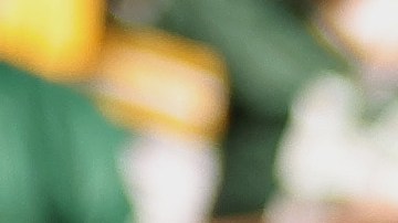 Robert Kraft dueño de los Patriots con los aficionados del equipo.