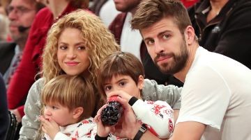 Shakira y Gerard Piqué junto a sus hijos Milan y Sasha cuando aún eran pareja.