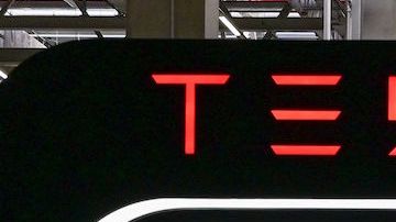Tesla habría provocado choque de 8 coches en San Francisco