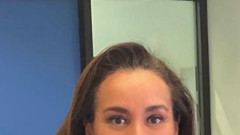 Galilea Montijo junto a los ejecutivos de TeletónUSA