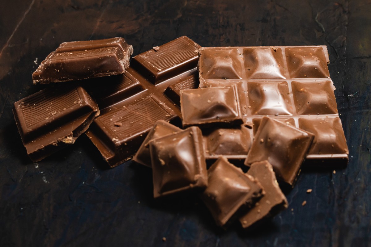 Barras de chocolate que se venden en EE.UU. estarían contaminadas con metales pesados, según Consumer Reports