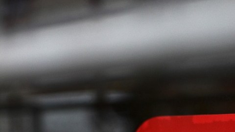 Imagen de un letrero en color rojo de la empresa Doordash.