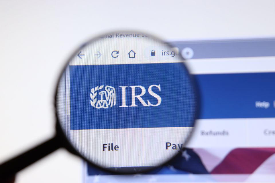 Impuestos 2022 Qué anticipa el IRS debes tener en cuenta en tu próxima