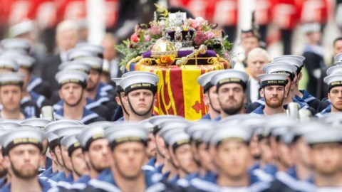 La reina Isabel II murió en 2022 y en su honor se celebró un masivo funeral de Estado en Reino Unido.