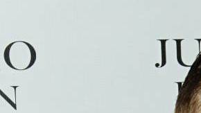 Juan Osorio disfruta su noviazgo con la actriz Eva Daniela, 37 años menor que él.