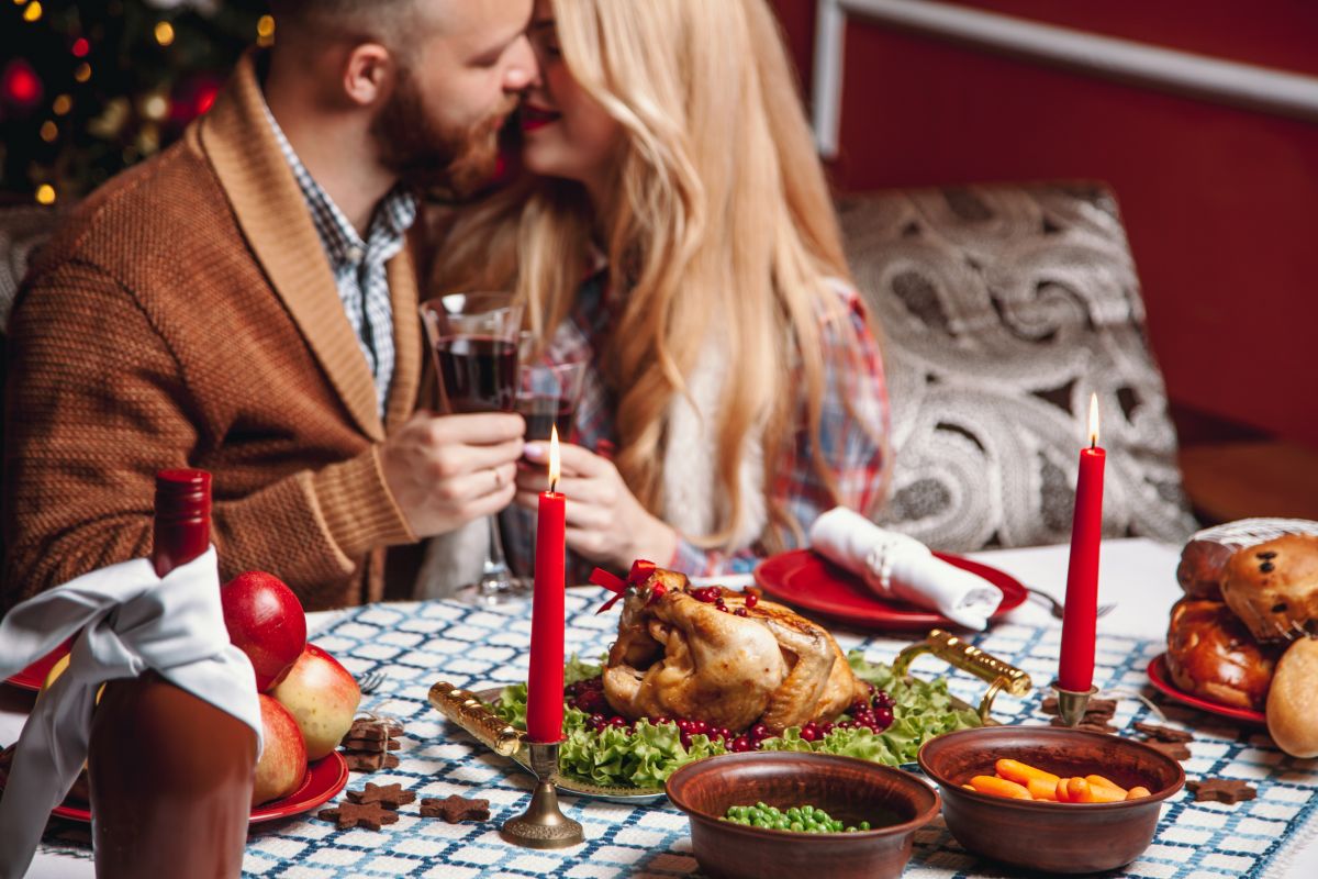 Rituales de Navidad 2022 para atraer el amor verdadero - La Opinión Rituales de Navidad 2022 para atraer el amor verdadero - La Opinión