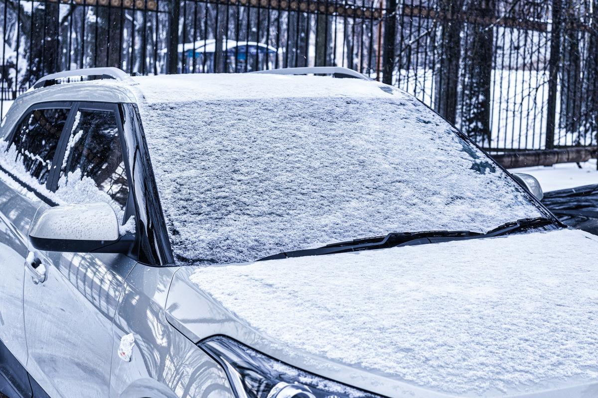 Cómo afecta a tu auto el clima frío extremo - La Opinión