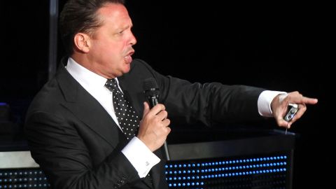 Luis Miguel tendría una amistad con Paloma Cuevas | Mezcalent.