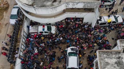 El millonario negocio detrás del tráfico de migrantes hacia EE. UU.