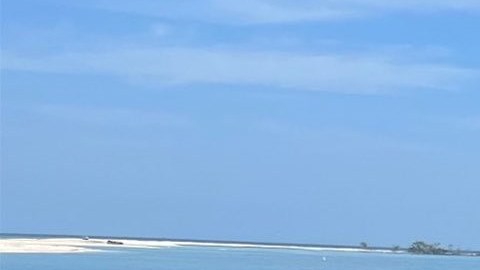 La Guardia Costera trasladó a Cayo Hueso a 337 inmigrantes que llegaron al Parque Nacional Dry Tortugas.