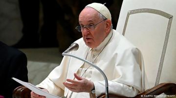 Papa Francisco lamenta "crisis políticas" en Latinoamérica