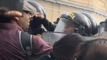 Perú: manifestantes queman segundo puesto fronterizo con Bolivia