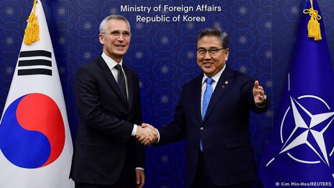 Corea del Norte cree que visita de Stoltenberg a Seúl es "preludio de guerra"