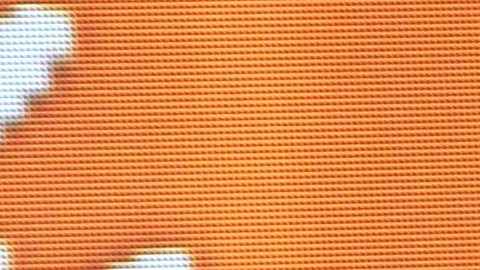Andrea Escalona posa junto a su bebé en redes sociales.