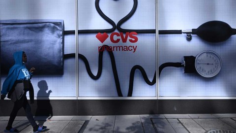 La mifepristona ya podrá ser adquirida directamente en ciertas farmacias